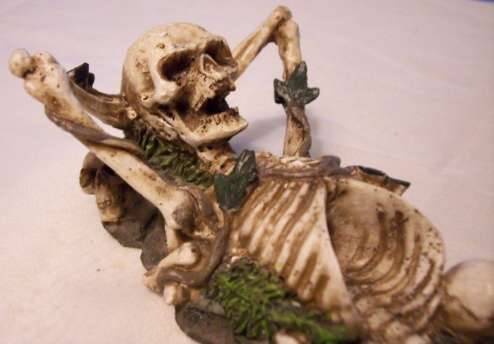 Skeleton Incence Burner