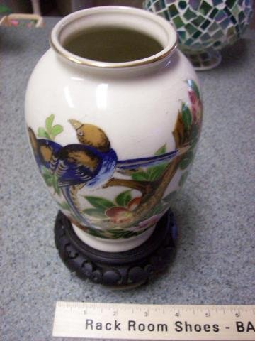 Fantastic Colisonne' Japenese Vase