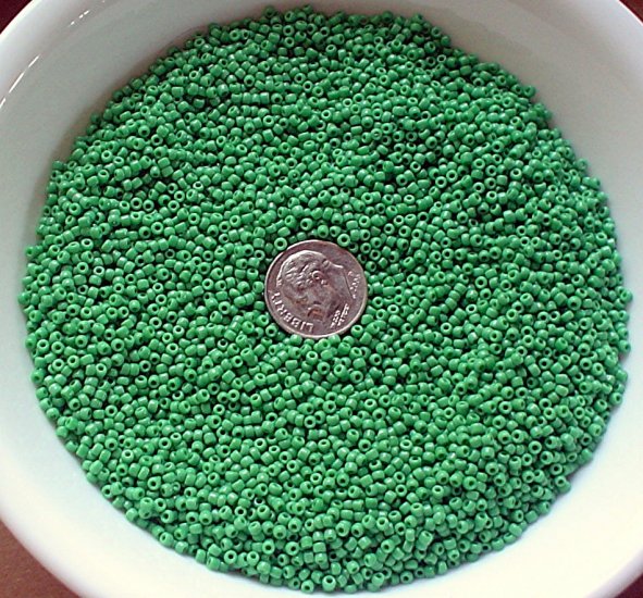 Size 11 Matsuno seed beads opaque green 15 grams