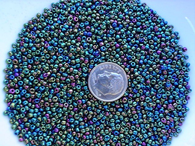 Size 11 iris beads Green 15 grams
