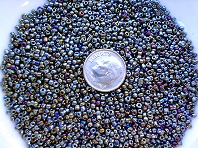 Size 11 iris beads moss 15 grams