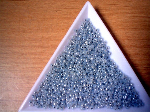 Size 11 pastel opaque seed beads gray 15 grams