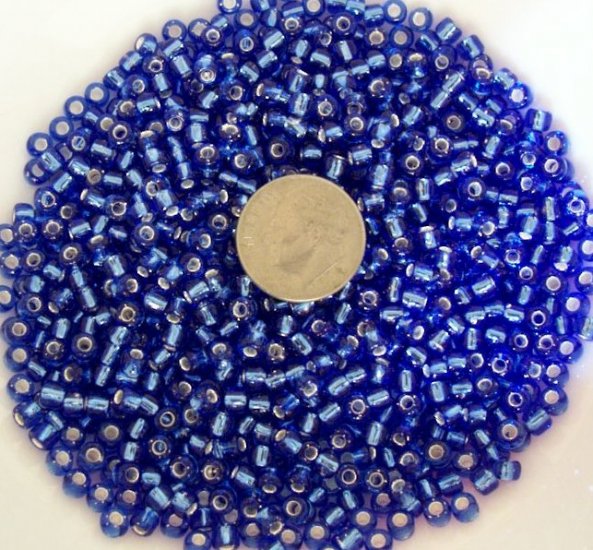 Size 6 seed beads Silver lined 25 grams Blue