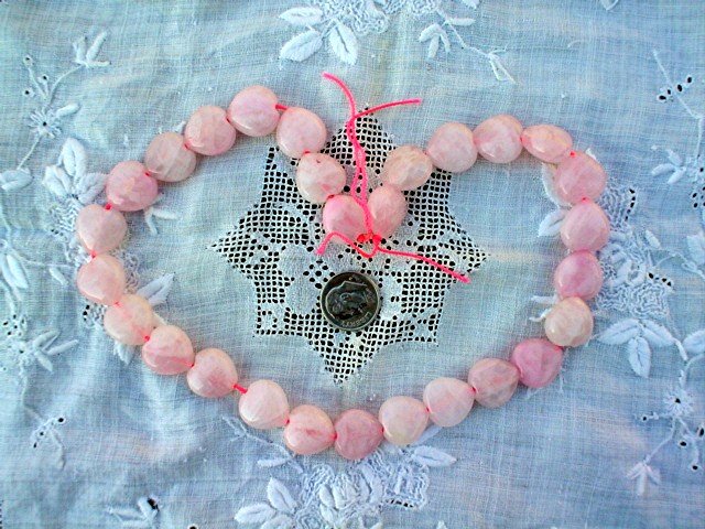 Gemstone stone beads Pink quartz puff heart 14-15mm 16 inch strand