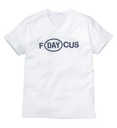Uniqlo Tee 4