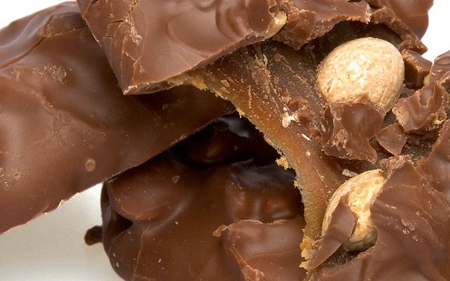 Caramel Peanut Clusters