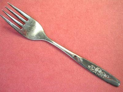 ONEIDA TWIN ROSE SALAD FORK ONEIDAWARE STAINLESS FLATWARE SILVERWARE