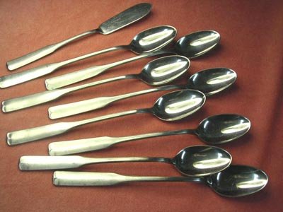 INTERNATIONAL COLONIAL SCROLL 11pc MARK II STAINLESS FLATWARE SILVERWARE