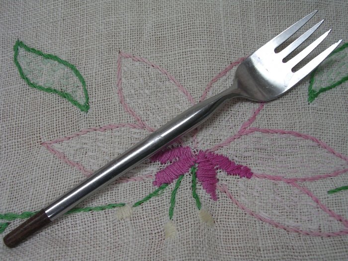 STANLEY ROBERTS SRI POLYNESIAN SALAD FORK STAINLESS FLATWARE SILVERWARE