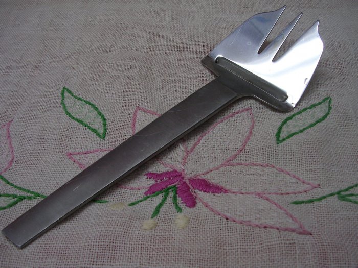 AMEFA AS AFS 4 AFS4 SERVER AUSTRIA STAINLESS FLATWARE SILVERWARE