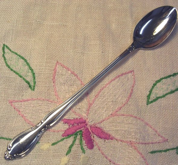 ONEIDA HERITAGE ROYAL YORK STRATHMORE DELUXE ICED DRINK SPOON STAINLESS FLATWARE SILVERWARE