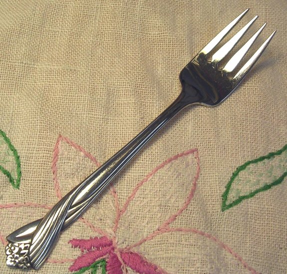 ONEIDA KATRINA HALEY SALAD FORK STAINLESS FLATWARE SILVERWARE