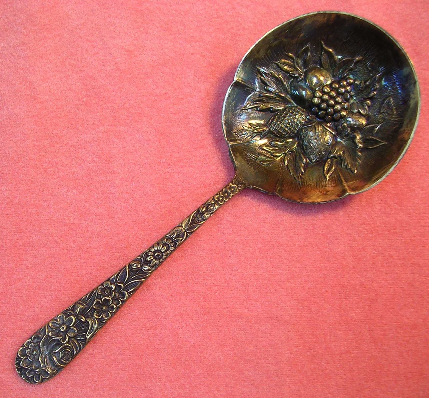 KIRK STIEFF REPOUSSE BON BON SPOON 1924 STERLING FLATWARE SILVERWARE