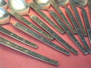 RIVIERA CORDOVA 12 TEASPOONS STAINLESS FLATWARE SILVERWARE