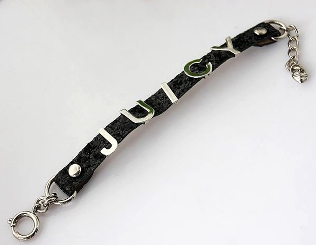 Juicy Couture Glitter Juicy Bracelet (black)