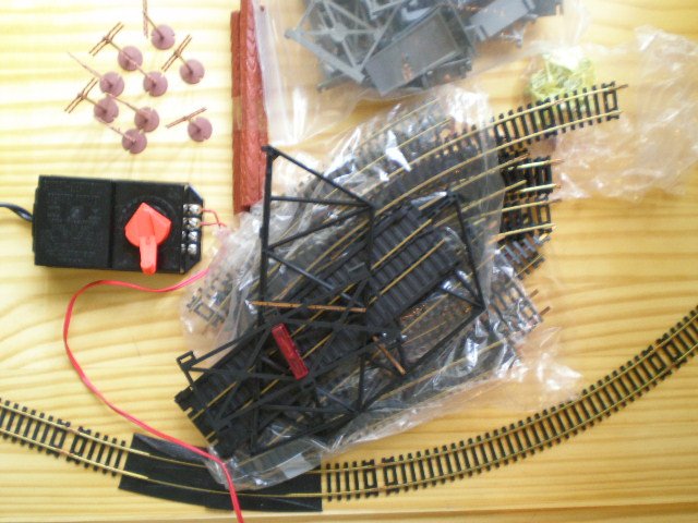 Bachman HO Scale Accessories, Track, Bridge and Trestle