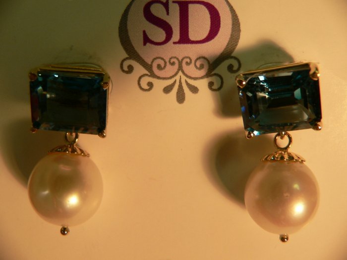 Blue topaz square w/ freshwater pearls