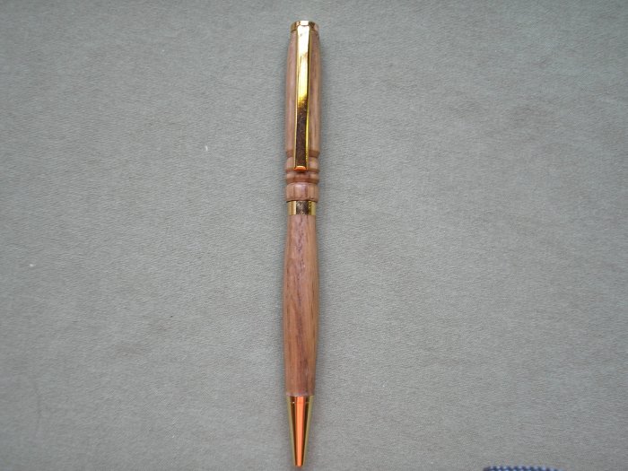 Handmade Oak Pen!