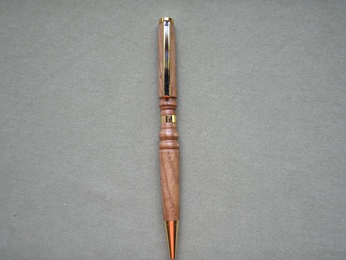 Handmade Oak Pen!