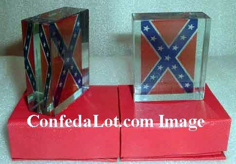 Confederate Glass Heavy Paperweight complete with gift box NEW