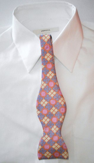 MEN'S SILK SELF-TIE BOW TIE - FREE SHIPPING WORLDWIDE!