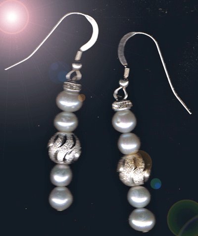 Sterling Silver and Freshwater Pearl Earrings !