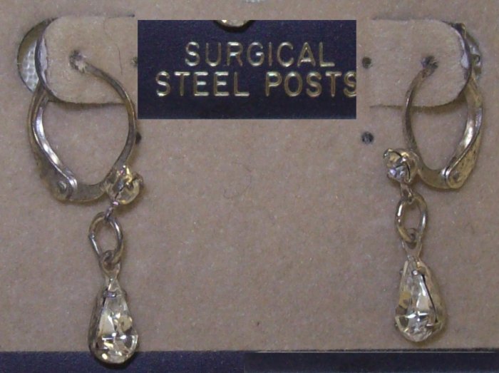 Jewelry, 1 Pr of silver dangling earrings w/ tear drop crystals