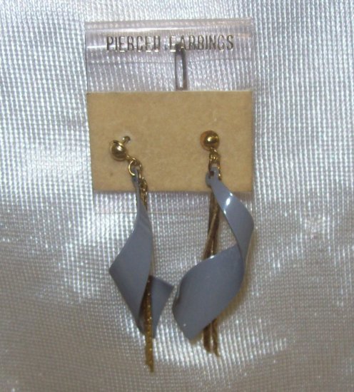 Fashion, Costume Jewelry, a pair of grey swill with 3" gold strand dangling
