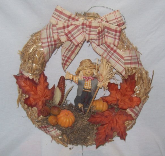 Halloween Decorations, Door Wreath with scarecrow