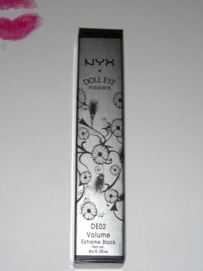 NYX DOLL EYE MASCARA - VOLUME (EXTREME BLACK)