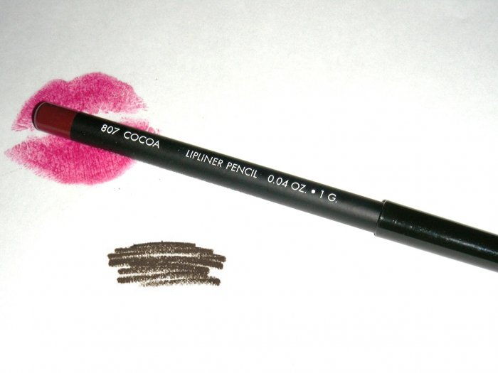 NYX SLIM LIP PENCIL - COCOA