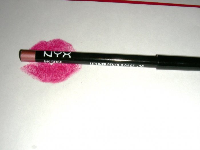 NYX SLIM LIP PENCIL - BEIGE