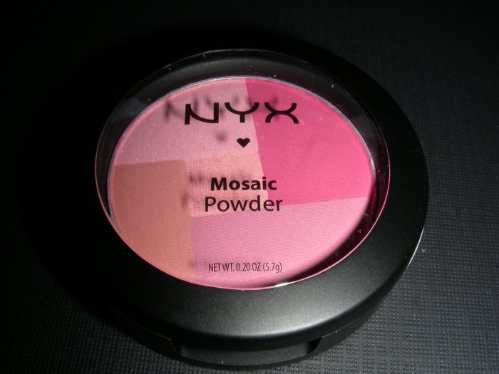 NYX MOSAIC POWDER BLUSH - ROSEY