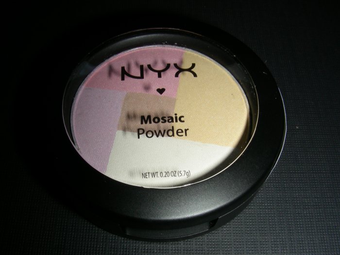 NYX MOSAIC POWDER BLUSH - HIGHLIGHTER