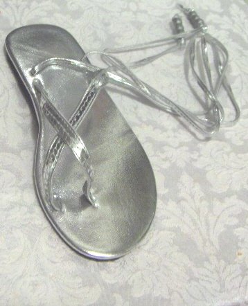 Women Silver Metallic Sequin Gladiator Sandals Flats Shoes Ankle Wrap Up Size 5/6
