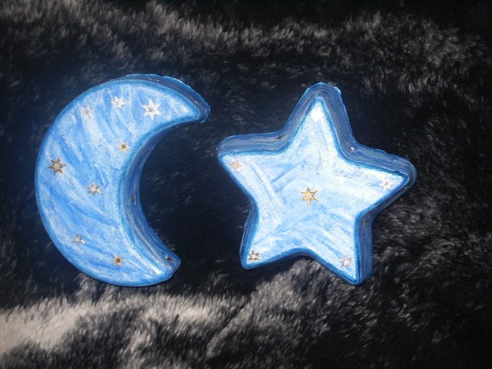 moon and star plaques
