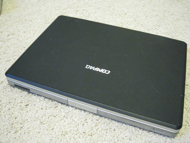 HP Presario V5000 Notebook 1.8Ghz 756MB 40GB 15.4" Wide Screen