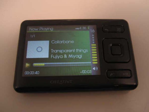 Creative ZEN 32GB MP3 Video 2.5" LCD PMP Player (Black)