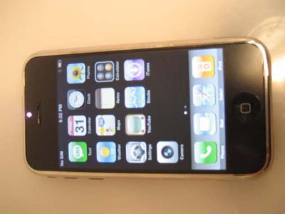 Apple Iphone 8GB 1st Gen ( Not 3G )