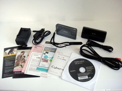 Sony Cybershot DSC-TX7 Silver 10.2MP HD AVCHD Paranoma Carl Zeiss 2GB