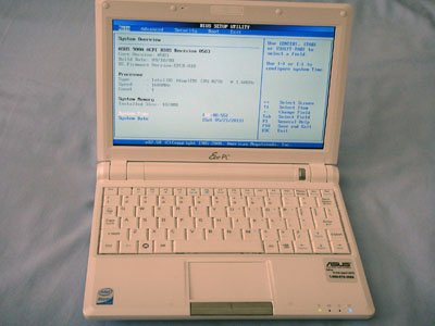 Asus Eee PC 900A White 8.9" Atom 1.6ghz 1024x600 Webcam 1GB