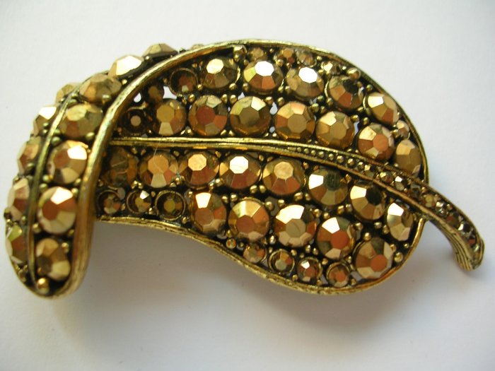 Weiss gold tone leaf broach