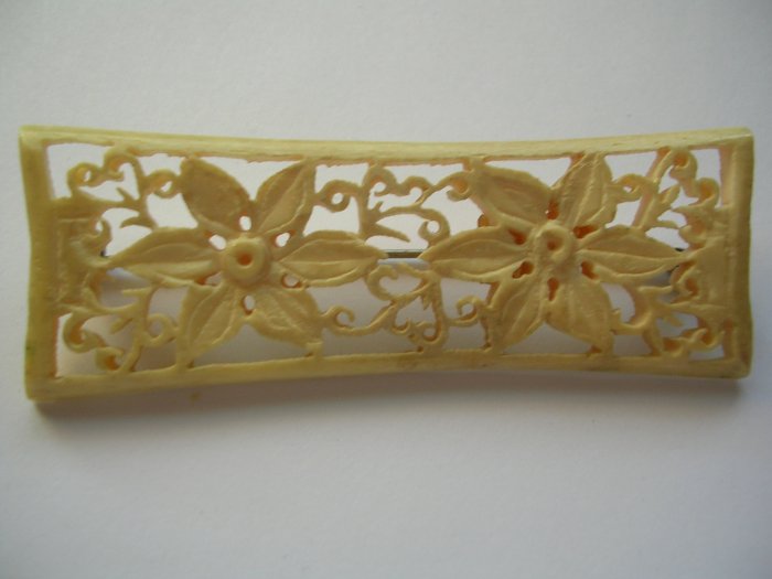 Pre-Ban Delicate Ivory or Bone Flower Pin