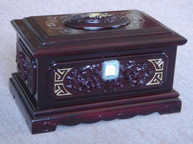 Wooden Urn