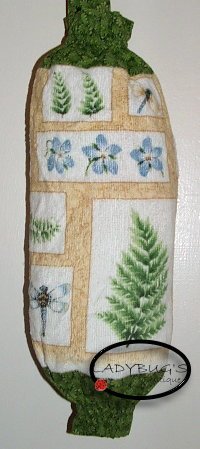 Plastic bag holder - Grocery bag recycler - Small - Ferns and Flowers