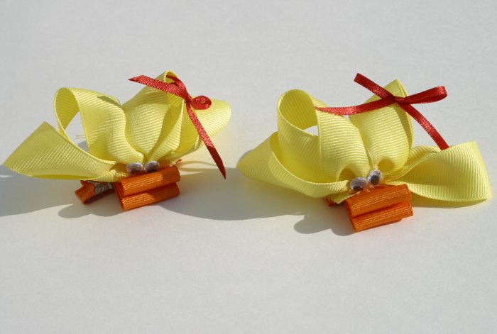 New 2 BOUTIQUE Hair clips bows Yellow DUCKs Hair accessories www.absolutelydaisy.ecrater.com