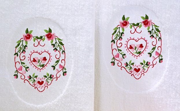 Tobin Terry Accent Towel Pair For Kitchen & Bath 16 x 25 Floral Hearts 212714