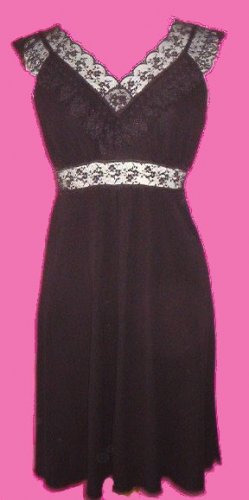 Moda Black Lace Dress