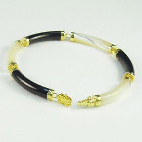 Black Onyx Mother of Pearl 14K yellow gold sectional bracelet 7" Asian Chinese style jewelry