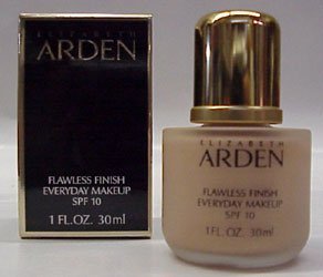 Elizabeth Arden Flawless Finish Everyday Makeup SPF 10